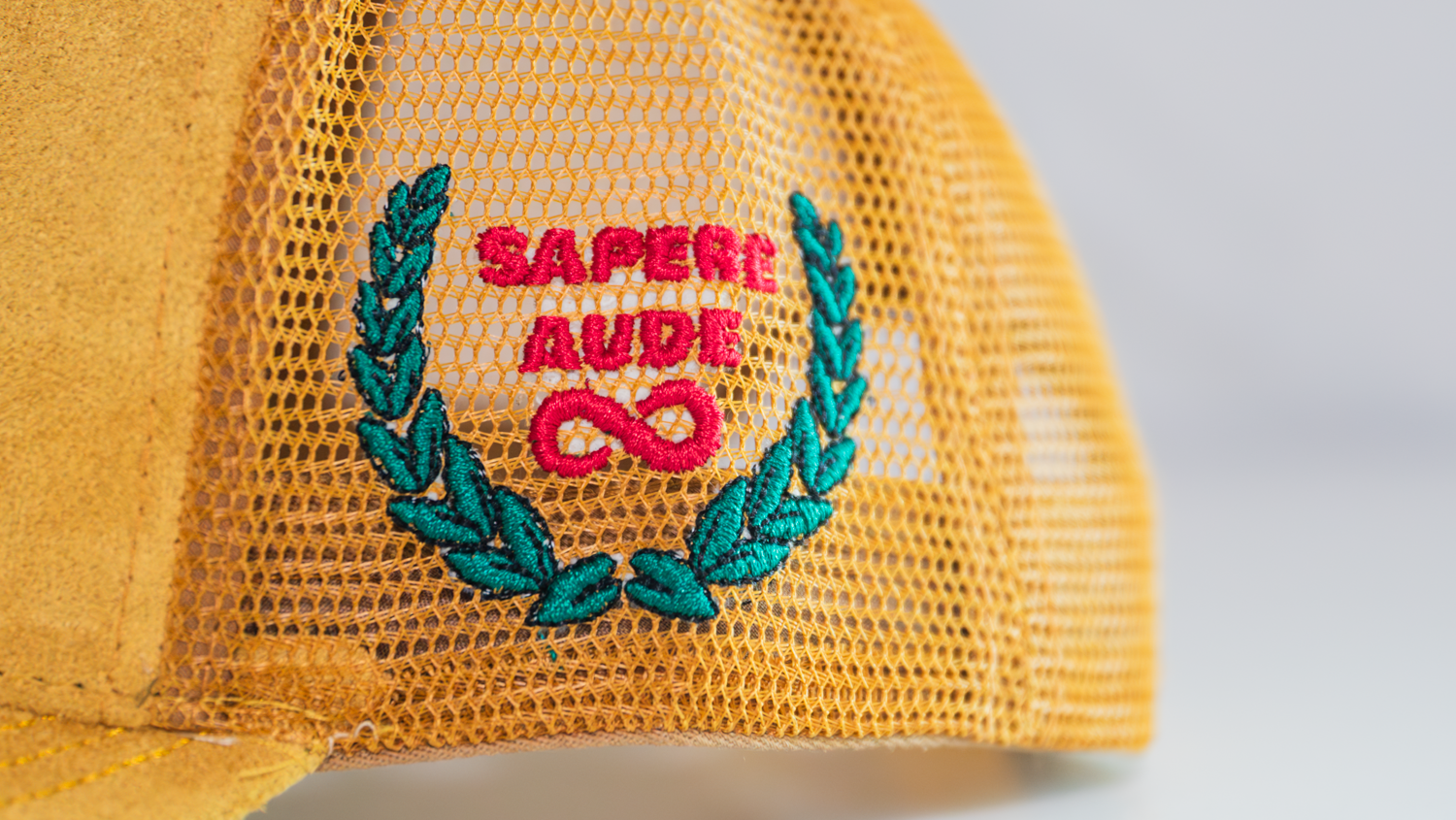Sapere Aude Hat